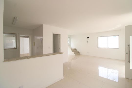 Sala de casa de condomínio para alugar com 3 quartos, 127m² em Jacarepaguá, Rio de Janeiro
