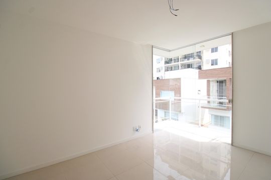 Suíte 1 de casa de condomínio para alugar com 3 quartos, 127m² em Jacarepaguá, Rio de Janeiro