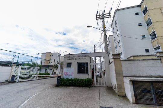 Fachada de apartamento para alugar com 2 quartos, 65m² em Cosmos, Rio de Janeiro