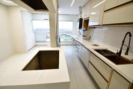Cozinha de apartamento à venda com 2 quartos, 56m² em Loteamento Remanso Campineiro, Hortolândia