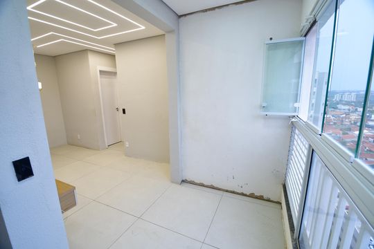 Sala de apartamento à venda com 2 quartos, 56m² em Loteamento Remanso Campineiro, Hortolândia