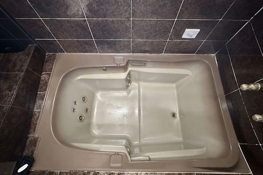 Banheiro Suíte 3 de casa para alugar com 3 quartos, 500m² em Brooklin, São Paulo