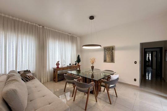 Sala  de casa para alugar com 3 quartos, 500m² em Brooklin, São Paulo