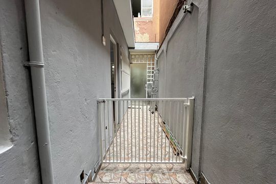 Entrada da Casa de casa para alugar com 1 quarto, 65m² em Parque Maria Domitila, São Paulo