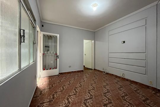 Sala de casa para alugar com 1 quarto, 65m² em Parque Maria Domitila, São Paulo