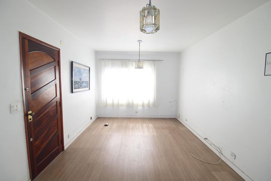 Casa à venda com 3 quartos, 157m² em Vila Aurora (Zona Norte), São Paulo