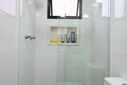 Banheiro Suíte de apartamento à venda com 3 quartos, 76m² em Jardim Caboré, São Paulo