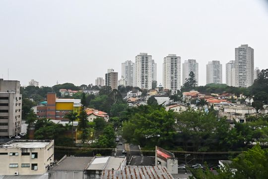 Vista de apartamento à venda com 3 quartos, 76m² em Jardim Caboré, São Paulo