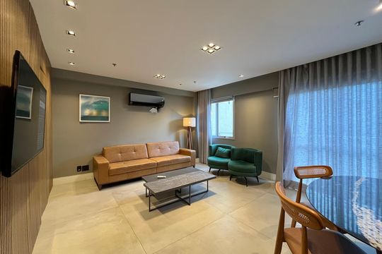 Sala de apartamento para alugar com 1 quarto, 72m² em Barra da Tijuca, Rio de Janeiro