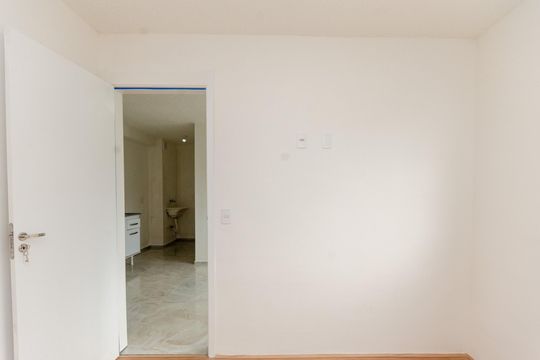 Quarto 2 de apartamento para alugar com 2 quartos, 33m² em Parque Pan Americano, São Paulo