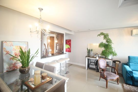 Sala de Jantar de apartamento à venda com 3 quartos, 96m² em Chácara das Pedras, Porto Alegre