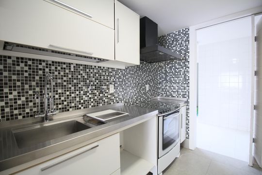 Cozinha - Armários de apartamento para alugar com 3 quartos, 126m² em Morumbi, São Paulo