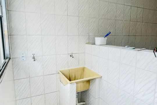 Área de Serviço de casa para alugar com 2 quartos, 63m² em Centro (caucaia do Alto), Cotia