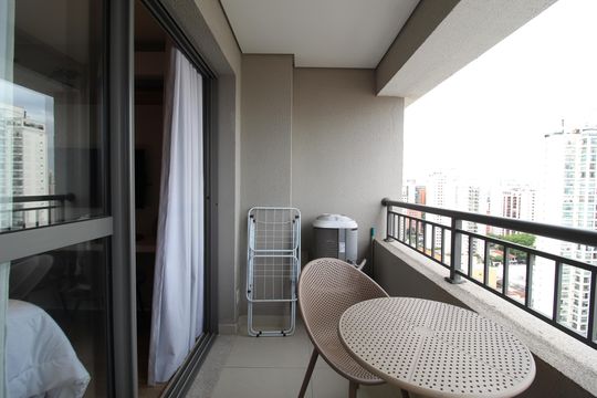 Varanda de kitnet/studio à venda com 1 quarto, 27m² em Planalto Paulista, São Paulo