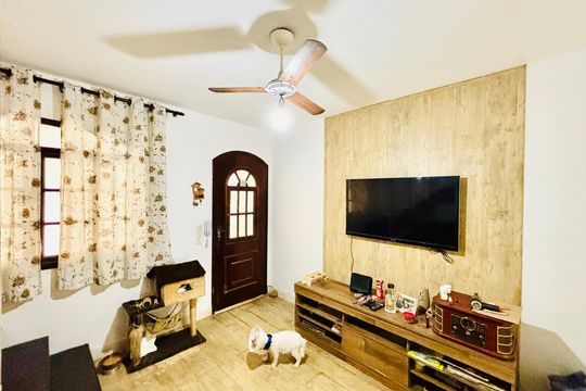 Sala de casa para alugar com 2 quartos, 80m² em Vila Curuçá Velha, São Paulo