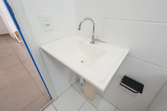 Banheiro de apartamento à venda com 1 quarto, 36m² em Liberdade, São Paulo