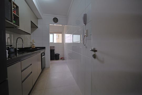 Cozinha de apartamento à venda com 2 quartos, 54m² em Vila Marieta, São Paulo