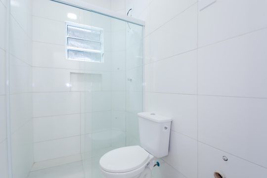 Banheiro de casa para alugar com 2 quartos, 80m² em Vila Carmela Ii, Guarulhos