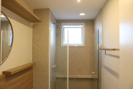 Banheiro de apartamento para alugar com 2 quartos, 41m² em Barra Funda, São Paulo