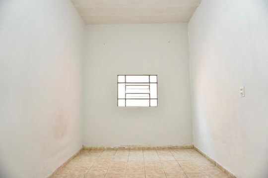 Quarto 1 de casa para alugar com 2 quartos, 60m² em Concórdia, Belo Horizonte