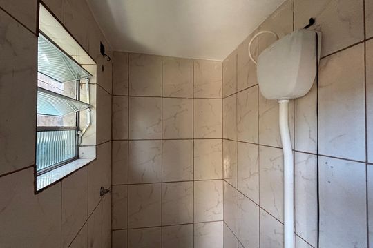 Casa para alugar com 1 quarto, 25m² em Vila Gilda, São Paulo