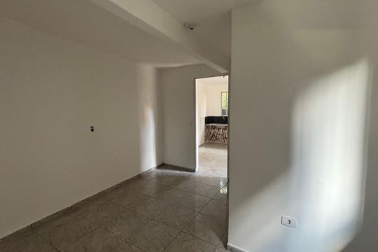 Quarto de casa para alugar com 1 quarto, 25m² em Vila Gilda, São Paulo
