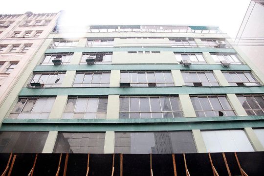Fachada de apartamento à venda com 1 quarto, 47m² em Centro Histórico, Porto Alegre