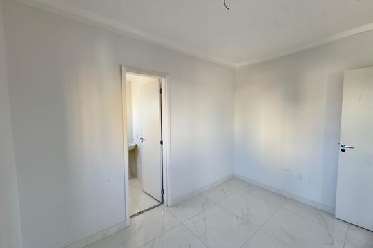 Quarto 2 de apartamento à venda com 2 quartos, 57m² em Vila Maranduba, Guarulhos
