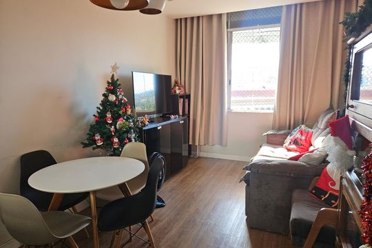 Sala de apartamento para alugar com 2 quartos, 70m² em Tijuca, Rio de Janeiro