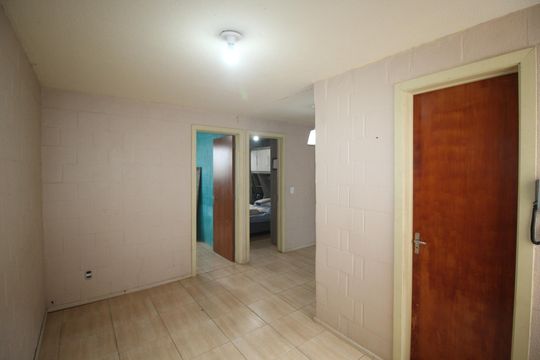 Sala de apartamento para alugar com 2 quartos, 36m² em Mário Quintana, Porto Alegre