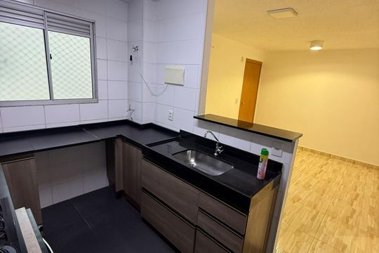 Cozinha de apartamento para alugar com 2 quartos, 56m² em Água Chata, Guarulhos