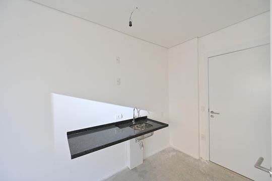 Cozinha de kitnet/studio à venda com 1 quarto, 32m² em Chácara Inglesa, São Paulo