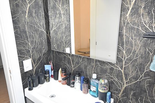 Banheiro de apartamento à venda com 2 quartos, 54m² em Medeiros, Jundiaí