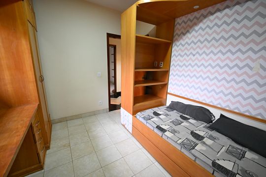 Casa para alugar com 4 quartos, 580m² em Setor Sudoeste, Goiânia