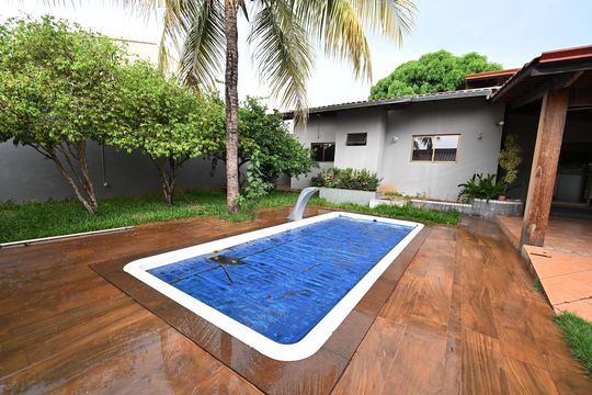Casa para alugar com 4 quartos, 580m² em Setor Sudoeste, Goiânia