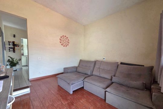 Sala de casa à venda com 2 quartos, 60m² em Nova Gameleira, Belo Horizonte