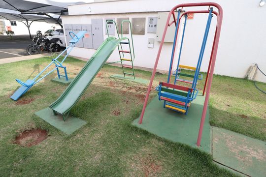Área comum - Playground de apartamento para alugar com 2 quartos, 50m² em Presidente Roosevelt, Uberlândia