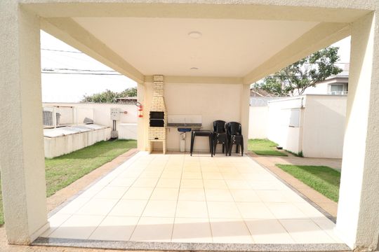 Área comum - Churrasqueira de apartamento para alugar com 2 quartos, 50m² em Presidente Roosevelt, Uberlândia