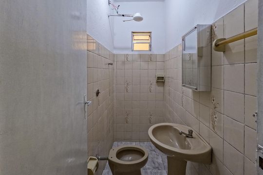 Casa para alugar com 1 quarto, 100m² em Jardim Adelfiore, São Paulo