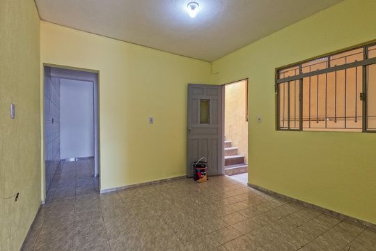 Casa para alugar com 1 quarto, 100m² em Jardim Adelfiore, São Paulo
