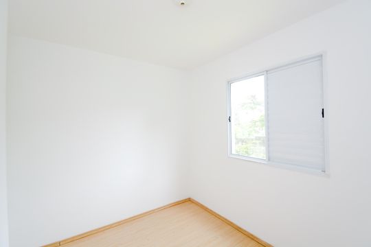 Quarto 2 de apartamento para alugar com 2 quartos, 42m² em Jardim Guilhermino, Guarulhos