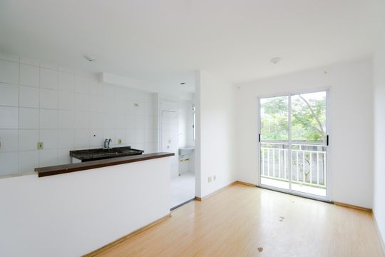 Apartamento para alugar com 2 quartos, 42m² em Jardim Guilhermino, Guarulhos