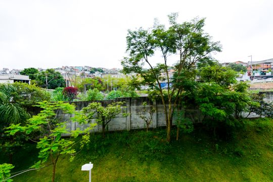 Área de Serviço - Vista  de apartamento para alugar com 2 quartos, 42m² em Jardim Guilhermino, Guarulhos