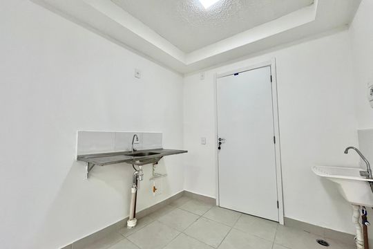 Cozinha de apartamento para alugar com 1 quarto, 27m² em Planalto Paulista, São Paulo