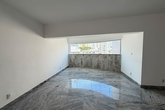 Apartamento para alugar com 4 quartos, 130m² em União, Belo Horizonte