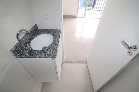 Banheiro de apartamento para alugar com 1 quarto, 35m² em Jardim São Paulo, São Paulo