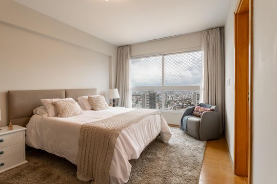 Apartamento à venda com 4 quartos, 223m² em Santa Lúcia, Belo Horizonte