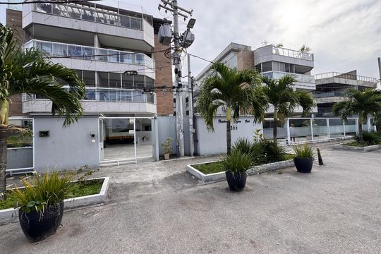 Fachada de apartamento à venda com 2 quartos, 145m² em Recreio dos Bandeirantes, Rio de Janeiro