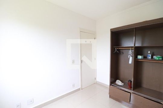 Quarto 2 de apartamento para alugar com 2 quartos, 48m² em Jardim Florestan Fernandes, Ribeirão Preto