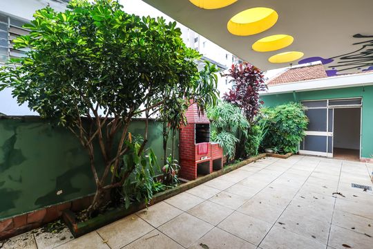 Quintal de casa à venda com 3 quartos, 296m² em Jardim da Gloria, São Paulo